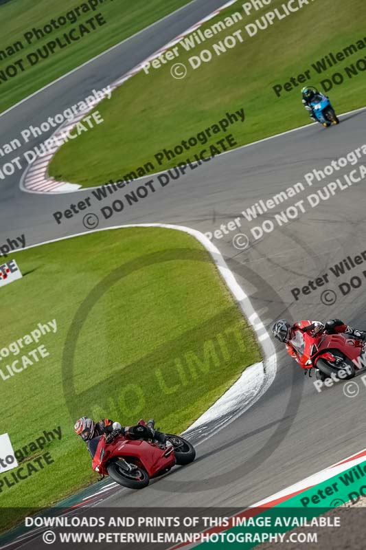 donington no limits trackday;donington park photographs;donington trackday photographs;no limits trackdays;peter wileman photography;trackday digital images;trackday photos